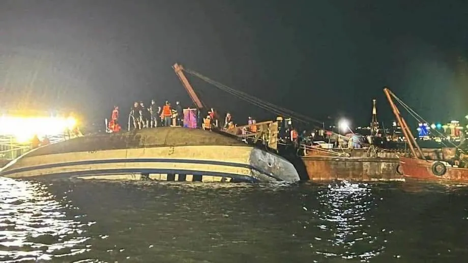 Touristenboot in der Ha-Long-Bucht gekentert: Dutzende Tote bei Vietnams schwerstem Schiffsunglück seit Jahren