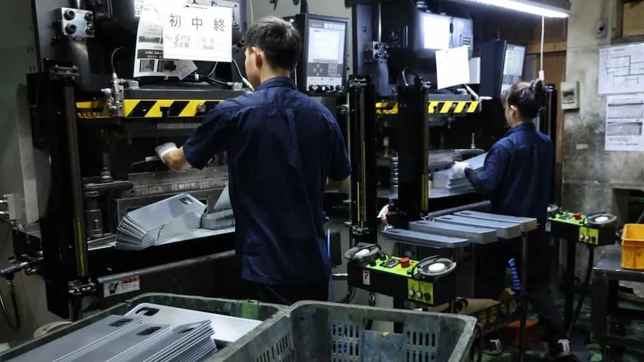 Ausländische Arbeitskräfte in Japan steuern auf Rekord bei Auslandsüberweisungen zu: Was das für Japan und die Welt bedeutet