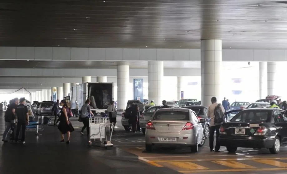 Malaysias Vorgehen gegen illegale Taxianwerbung am KLIA: ein Kampf um Ansehen, Sicherheit und Fairness