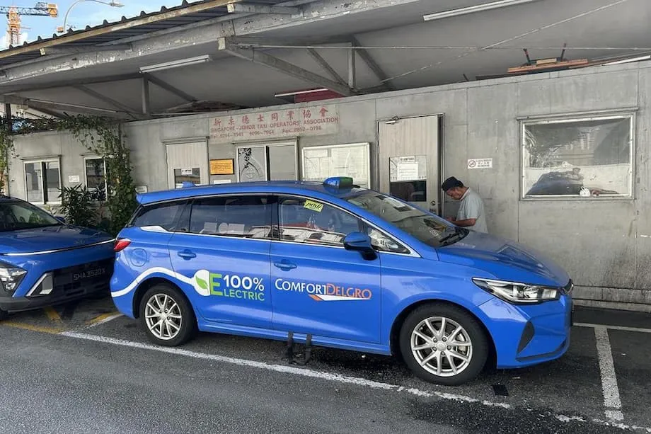 Singapur prüft ERP-2.0-Ortung und App-Buchungen, um illegale grenzüberschreitende Taxifahrten einzudämmen