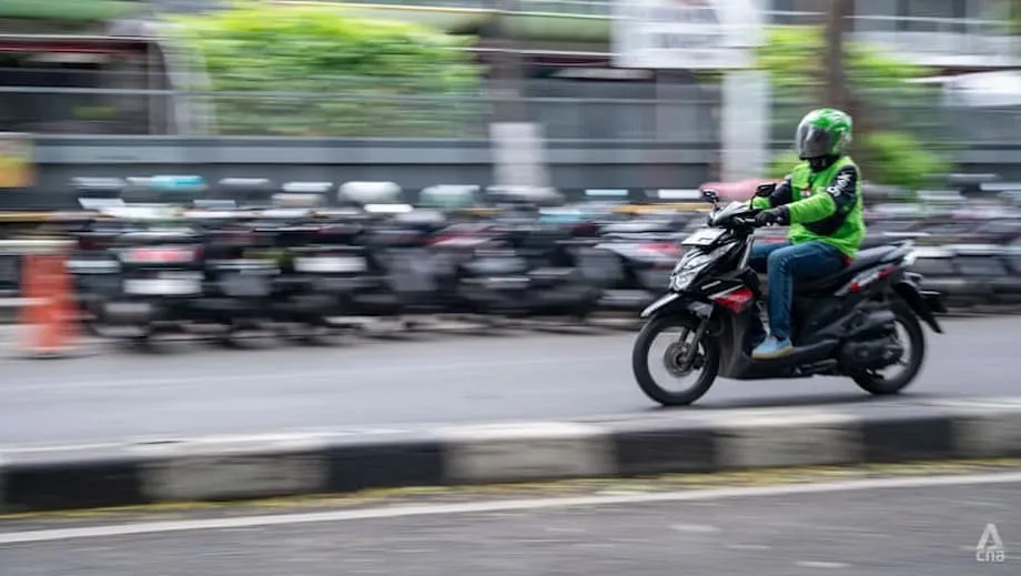 Südostasien unterstützt indonesische Lieferfahrer während der Proteste mit Essensbestellungen