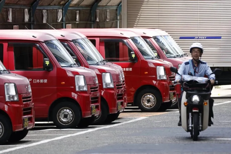 Japan Post setzt nach Verstößen bei Fahrerkontrollen Lieferwagen in 100 Postfilialen außer Betrieb
