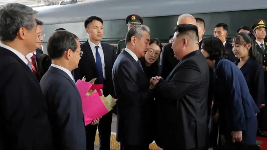 Kim Ju Ae betritt als mögliche künftige Führerin Nordkoreas die Weltbühne