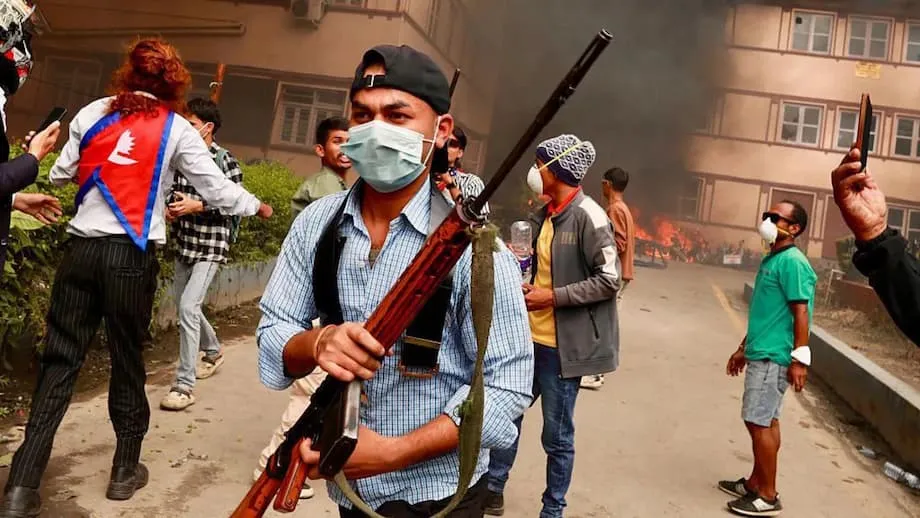 Aufstand der Generation Z in Nepal stürzt Ministerpräsidenten inmitten tödlicher Unruhen