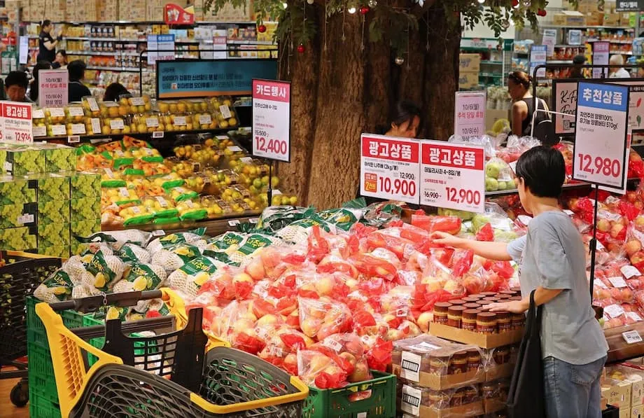 Südkorea setzt Rekordmengen an Lebensmittelreserven und Rabatte ein, um Preissprünge zu Chuseok zu dämpfen