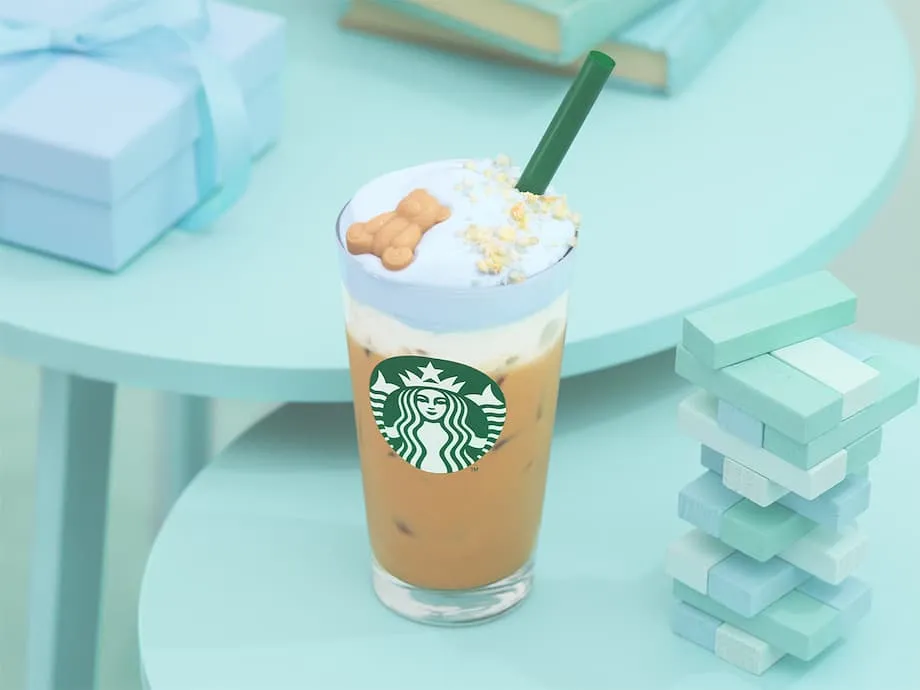 Starbucks Japan kooperiert mit Gelato Pique: Latte im Pyjama-Look und gemütliche Produkte
