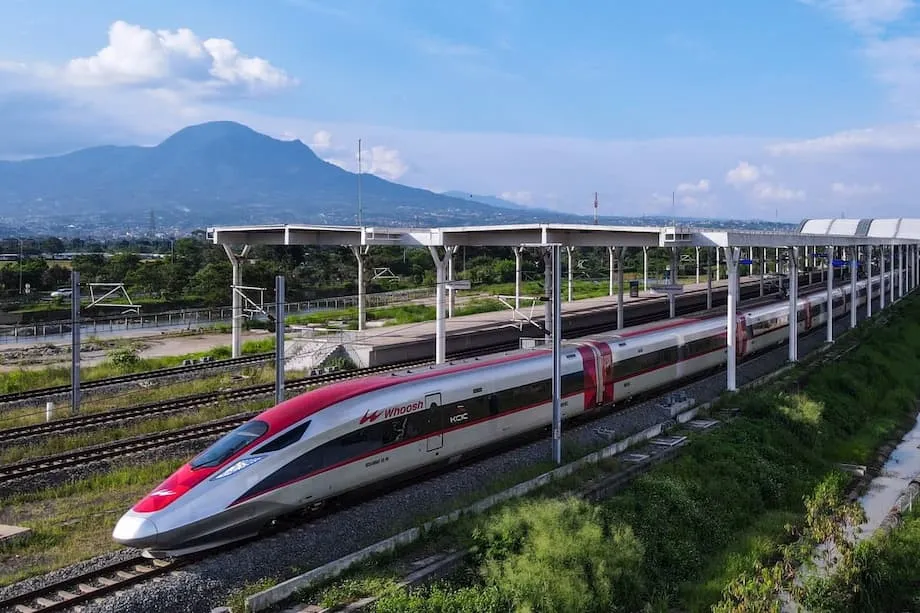 Indonesien plant Umschuldung für die von China finanzierte Hochgeschwindigkeitsbahn Jakarta–Bandung