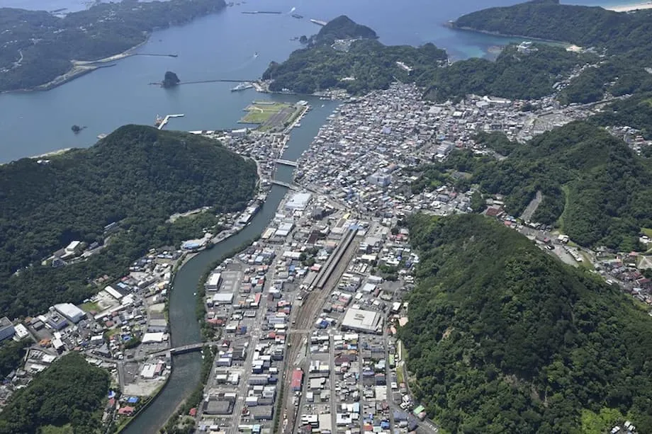 Japan beziffert Risiko eines schweren Erdbebens am Nankai-Graben auf 60 bis 90 Prozent und mahnt zu Vorsorge