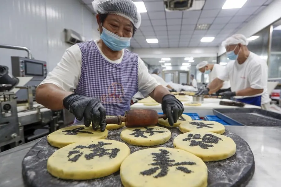 Mondkuchen verkaufen sich schlechter, da Sparmaßnahmen Chinas Mittherbsttradition treffen