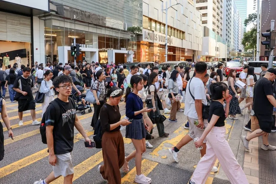 Hongkongs Hotels sind zum Nationalfeiertag ausgebucht, doch frühe Veranstaltungsenden fördern Tagesausflüge