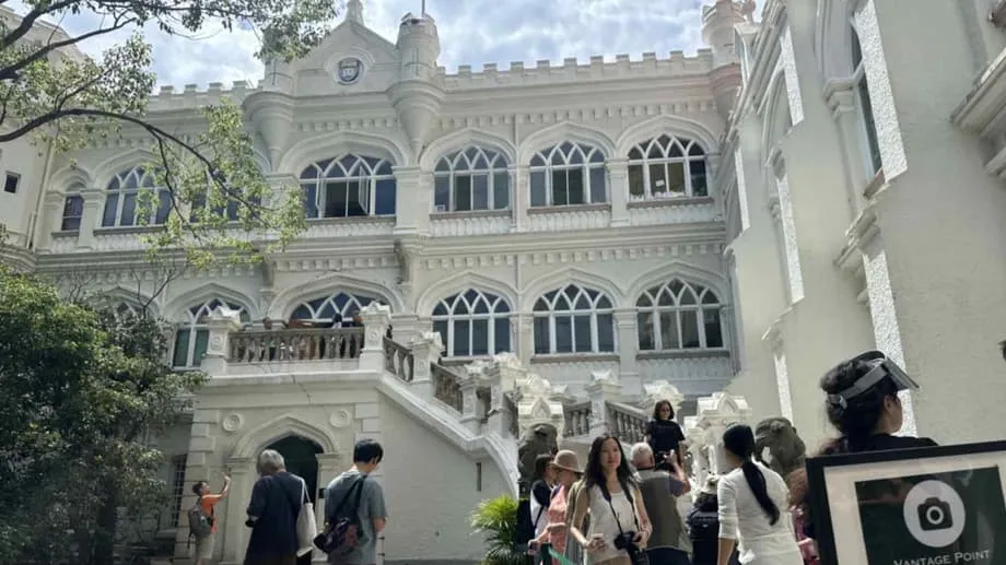 Hongkong öffnet historische Drehorte für Besucher