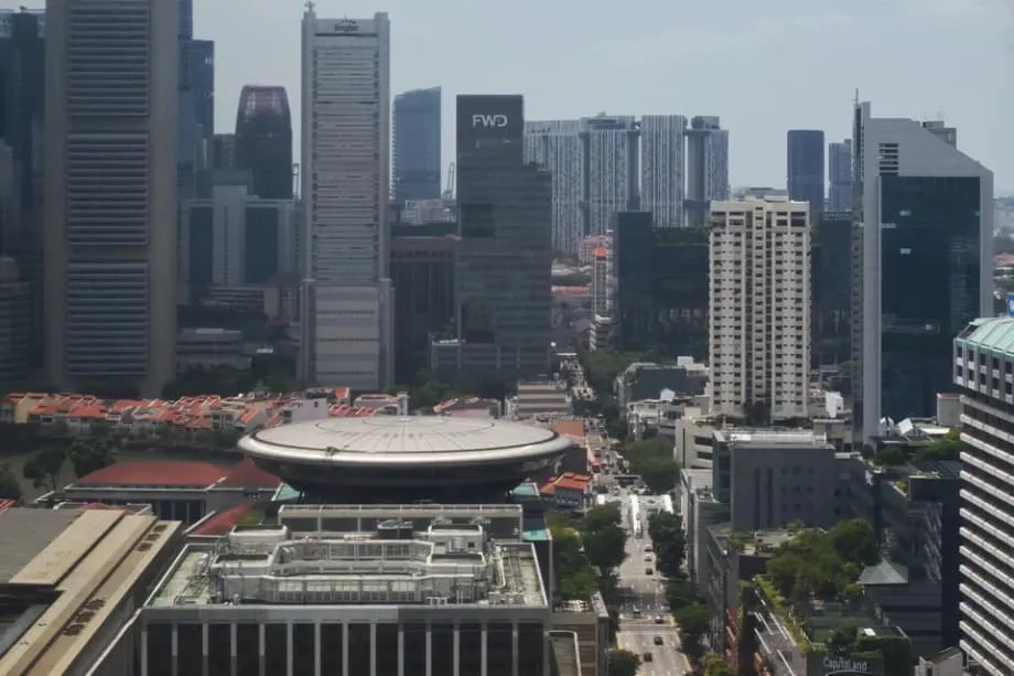 Singapur ruft zu Wachsamkeit auf: Terrorwarnungen in der Region halten Risiko hoch