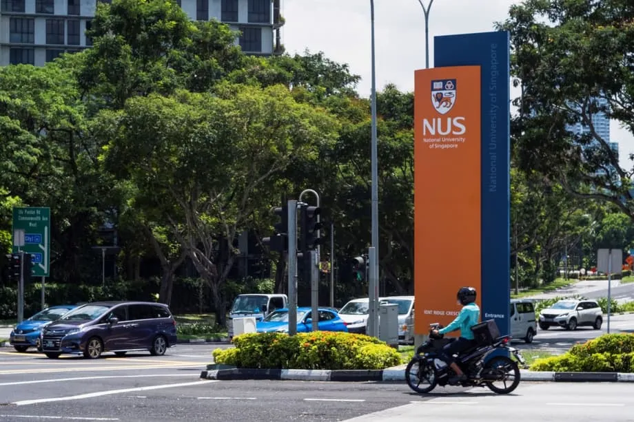 Campus-Tourismus in Asien boomt, während chinesische Familien ein Studium in der Nähe ihres Heimatlands bevorzugen