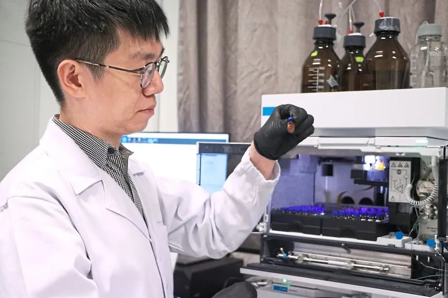 Von Sonnenlicht zu Kraftstoff: Prof. Ong Wee Jun treibt Malaysias künstliche Photosynthese voran