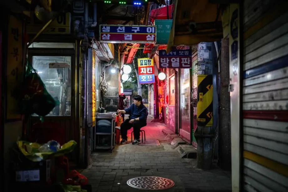 Ausländische Studierende halten Südkoreas Restaurants am Laufen, während einheimische Jugendliche sich anders orientieren