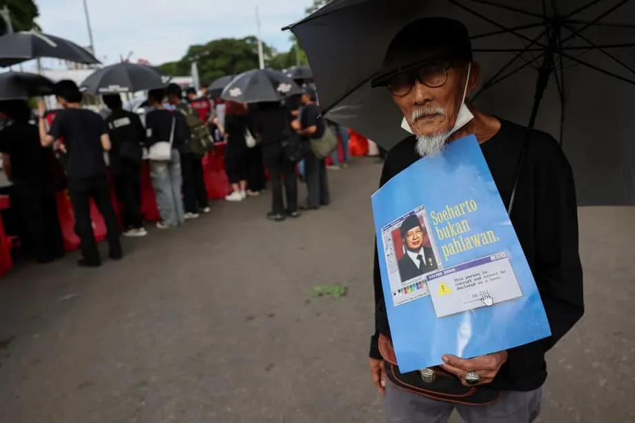 Proteste in Jakarta gegen geplante Ehrung Suhartos als Nationalheld nehmen zu