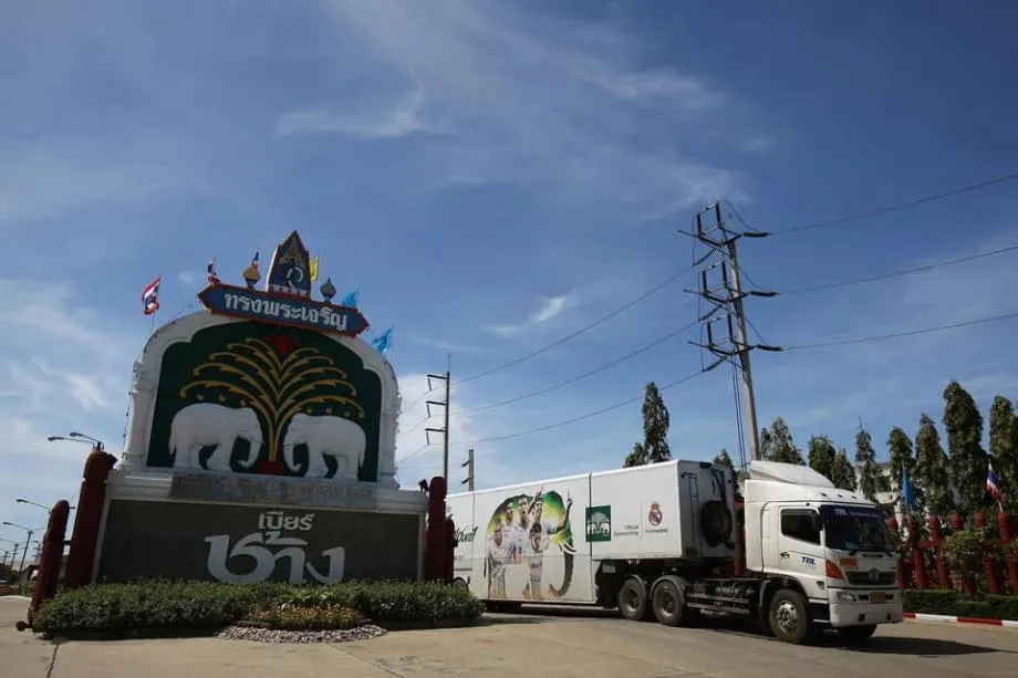 Thailand lockert Alkoholverkaufsverbot am Nachmittag in sechsmonatigem Pilotprojekt