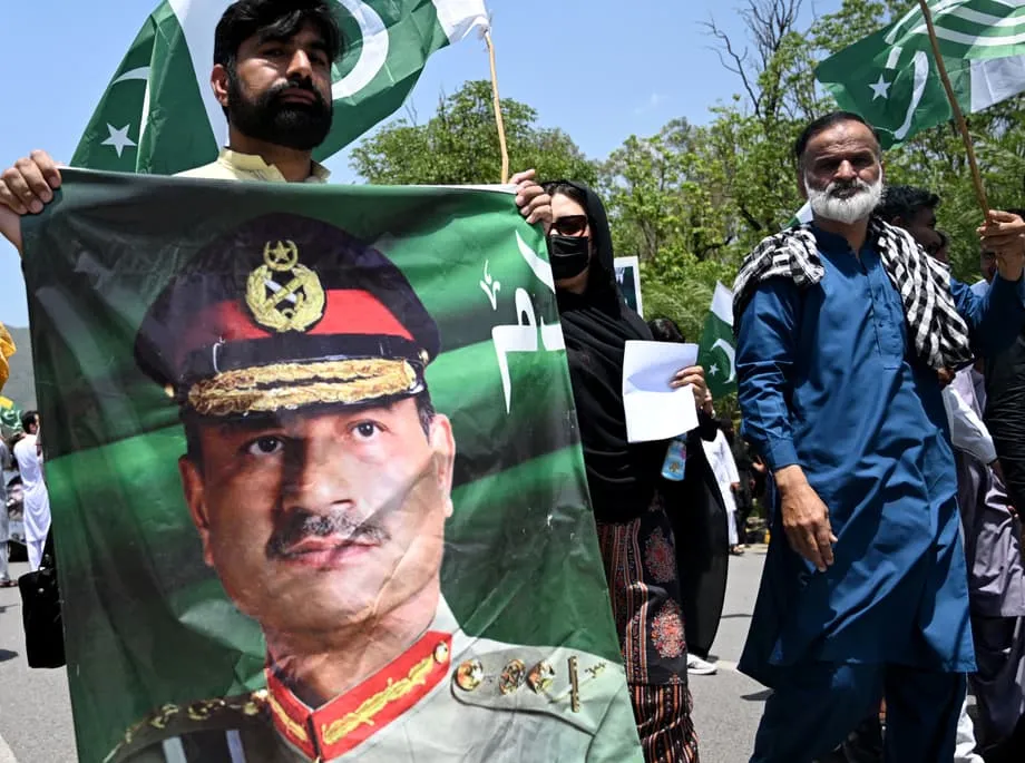 Pakistans 27. Verfassungsänderung bringt Asim Munir an die Spitze der Macht
