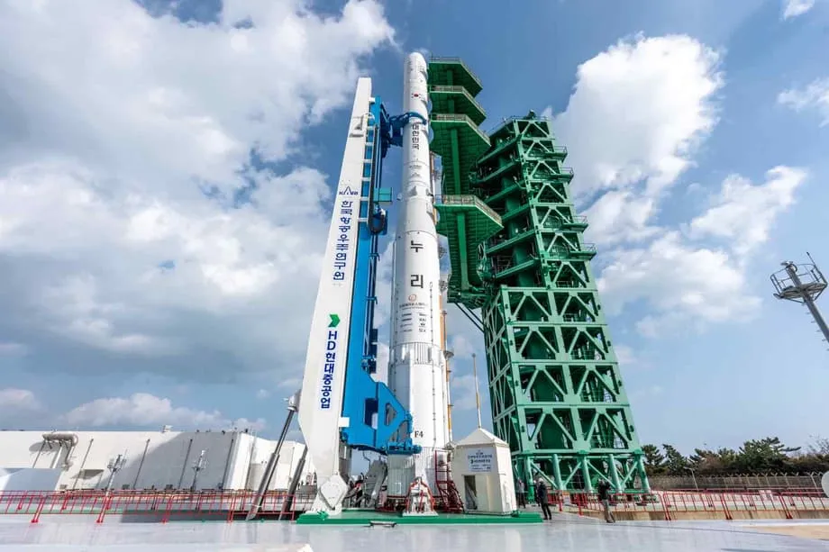 Südkorea absolviert ersten privat geführten Nuri-Raketenstart: 13 Satelliten erreichen Umlaufbahn