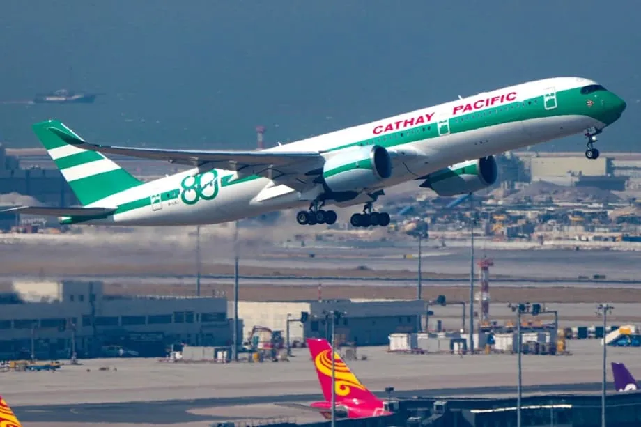 Cathay Pacific erhöht Gewinnbeteiligung für 2025 nach kräftiger Erholung