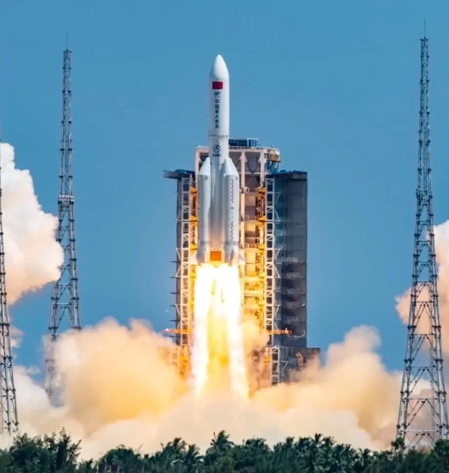 Chinas Raumfahrtprogramm 2026: ein Jahr der Rekorde, Risiken und ehrgeizigen Mondpläne