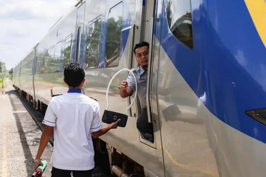 Malaysias Dschungelbahn bewahrt ein jahrhundertealtes koloniales Token-Ritual