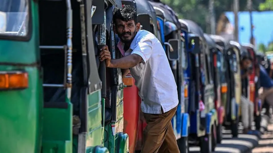 Dreifachschock: Wie Zyklon Ditwah und der Iran-Krieg Sri Lanka an den Rand des Abgrunds brachten