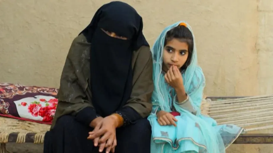 Undercover-Recherche deckt gefährliche Injektionspraktiken in pakistanischem Krankenhaus auf, das mit HIV-Ausbruch unter Kindern in Verbindung steht
