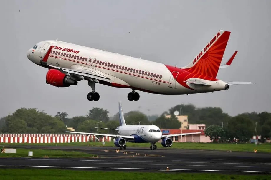Air India bittet nach Jahresverlust von 2,4 Milliarden Dollar um Hilfe der Anteilseigner