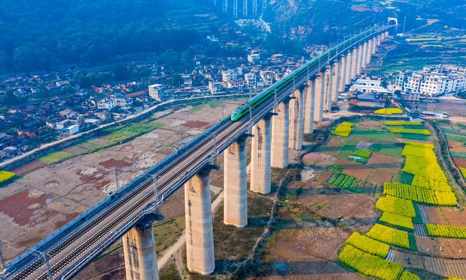 Seidenstraße aus Stahl: Wie die China-Laos-Bahn den Tourismus in Südostasien verändert hat