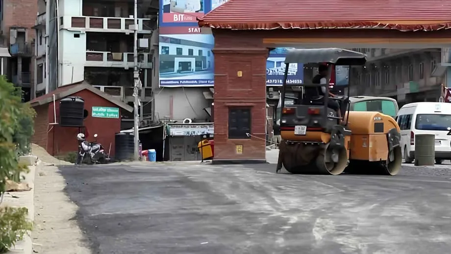Nepal testet Straßen aus Kunststoff, um Müll und Schlaglöcher zu bekämpfen