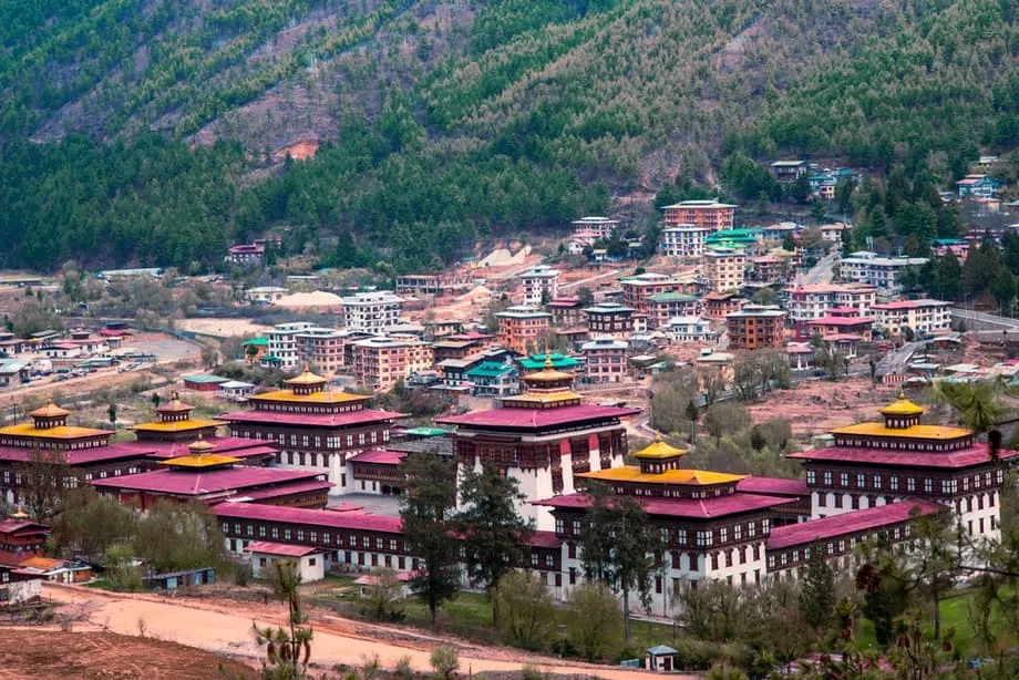 Thimphu wählt Bürgermeister erneut, während eine Rekordniedrigbeteiligung Hürden bei Wahlen in Bhutan offenlegt