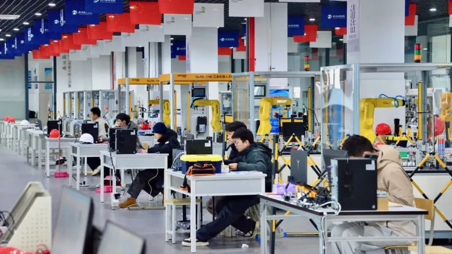 Chinas stille Roboterrevolution verändert Fabriken und Arbeitsplätze