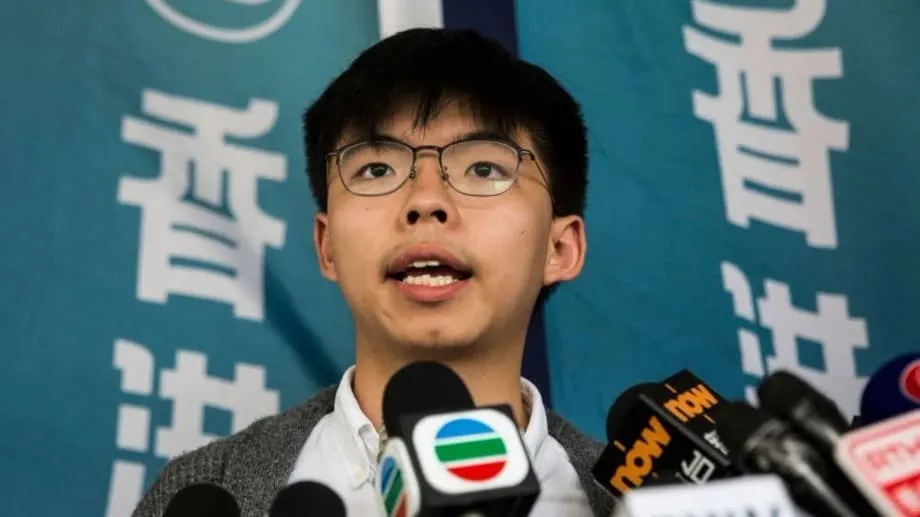 Joshua Wong bekennt sich unter Hongkongs Sicherheitsgesetz der Absprache mit ausländischen Kräften schuldig
