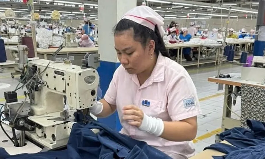 Jobverlust und Ungewissheit: Vietnamesische Textilarbeiter vor Fabrikschließung kurz vor dem Tet-Fest