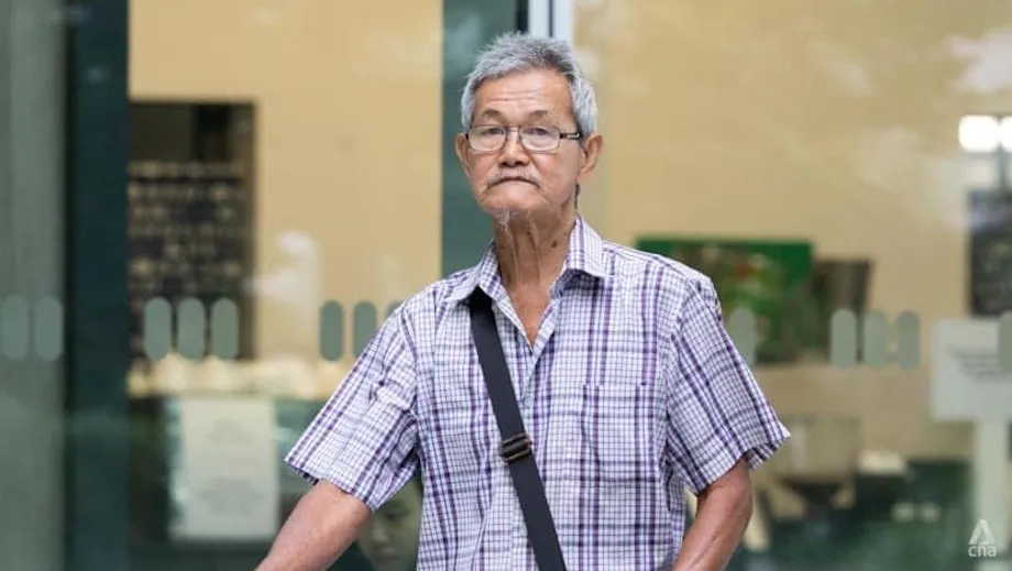 77-Jähriger muss 500 S$ zahlen, weil er Krähen aus einer Falle des NParks in Toa Payoh befreit hat