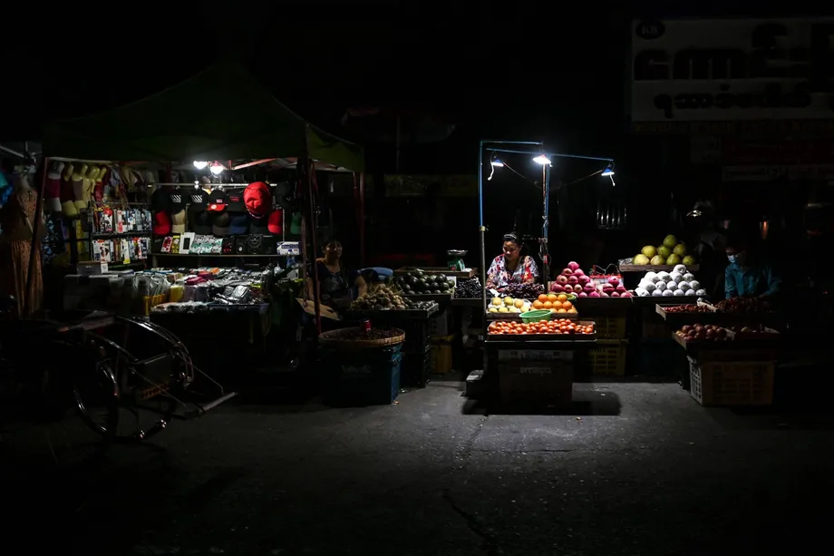 Yangon Starts Four-Hour Power Rotations as Heat and Supply Concerns Mount