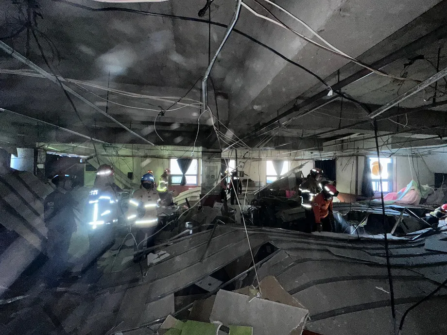 Daegu Ceiling Collapse Injures 38 as Residents Describe Years of Warning Signs