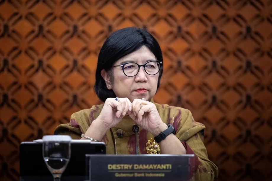 Bank Indonesia Holds Rate at 5.75%, Raises Deposit Rate and Frees Bank Funds After Market Rout