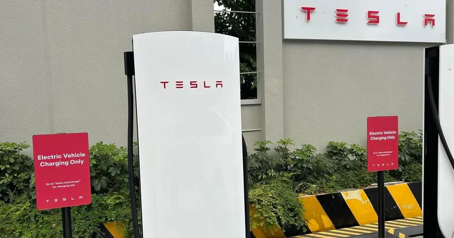 Tesla Opens Singapore Charging Site to Other EVs as SimplyGo Unites Payments Across Six Operators