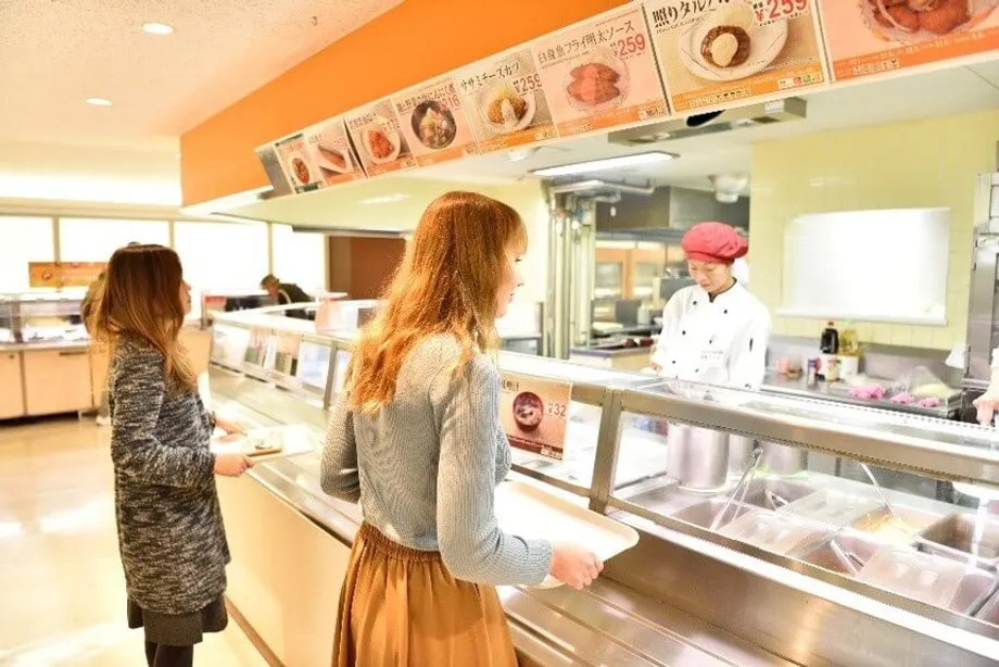 Steigende Lebensmittelpreise zwingen Mensen in Kyoto zu Preiserhöhungen