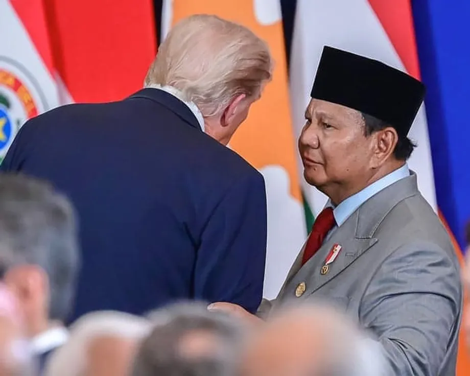 Offenes Mikrofon beim Gaza-Gipfel: Indonesiens Präsident Prabowo bittet Trump um ein Treffen mit Eric Trump