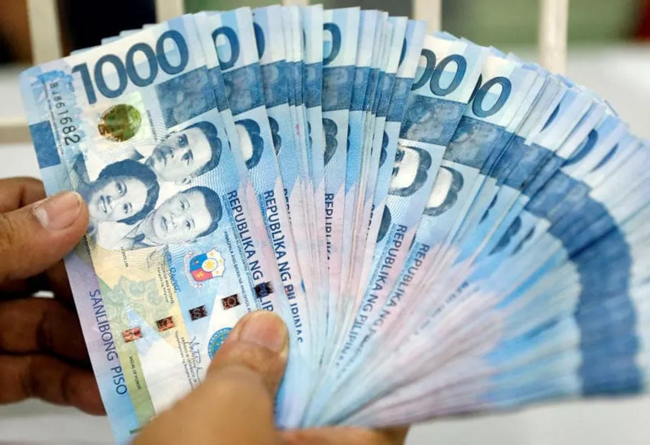 Philippinischer Peso fällt auf Rekordtief, während Zentralbank bei Schwäche Geduld signalisiert